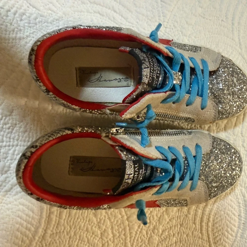 VH 1954 Glitter Star Sneakers Youth Size 3 Silver Red Blue Lace